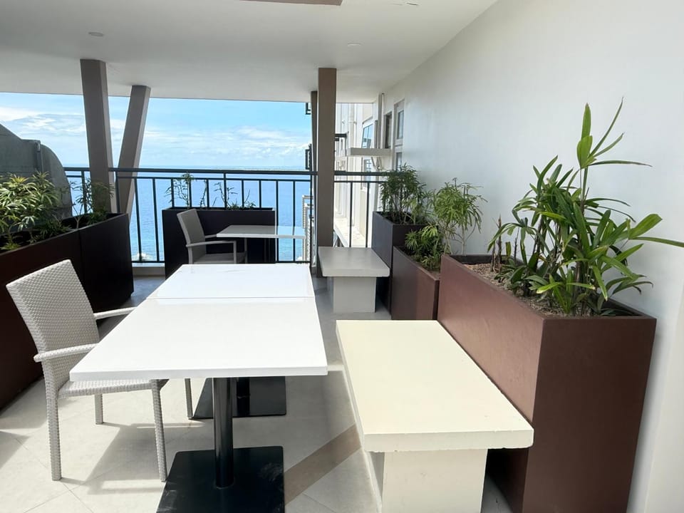 Seating area, Sea view