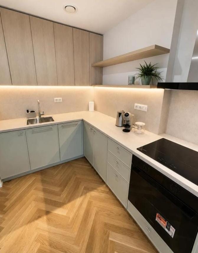 HEUHAUS Old Town - Presidential Palace & Free Parking Apartment in Bratislava