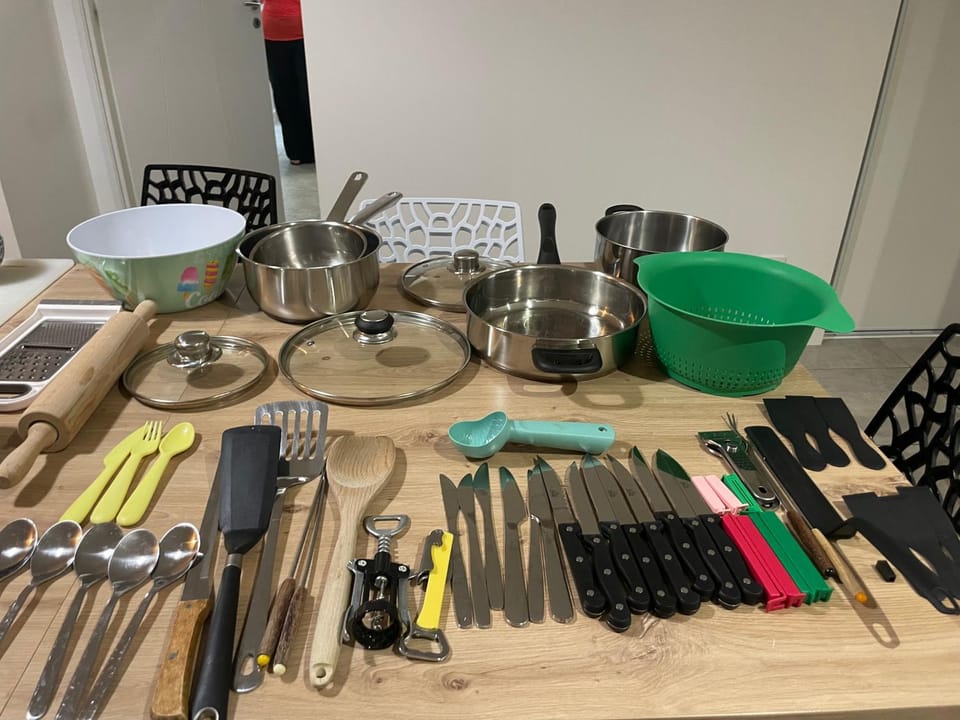 Kitchen or kitchenette