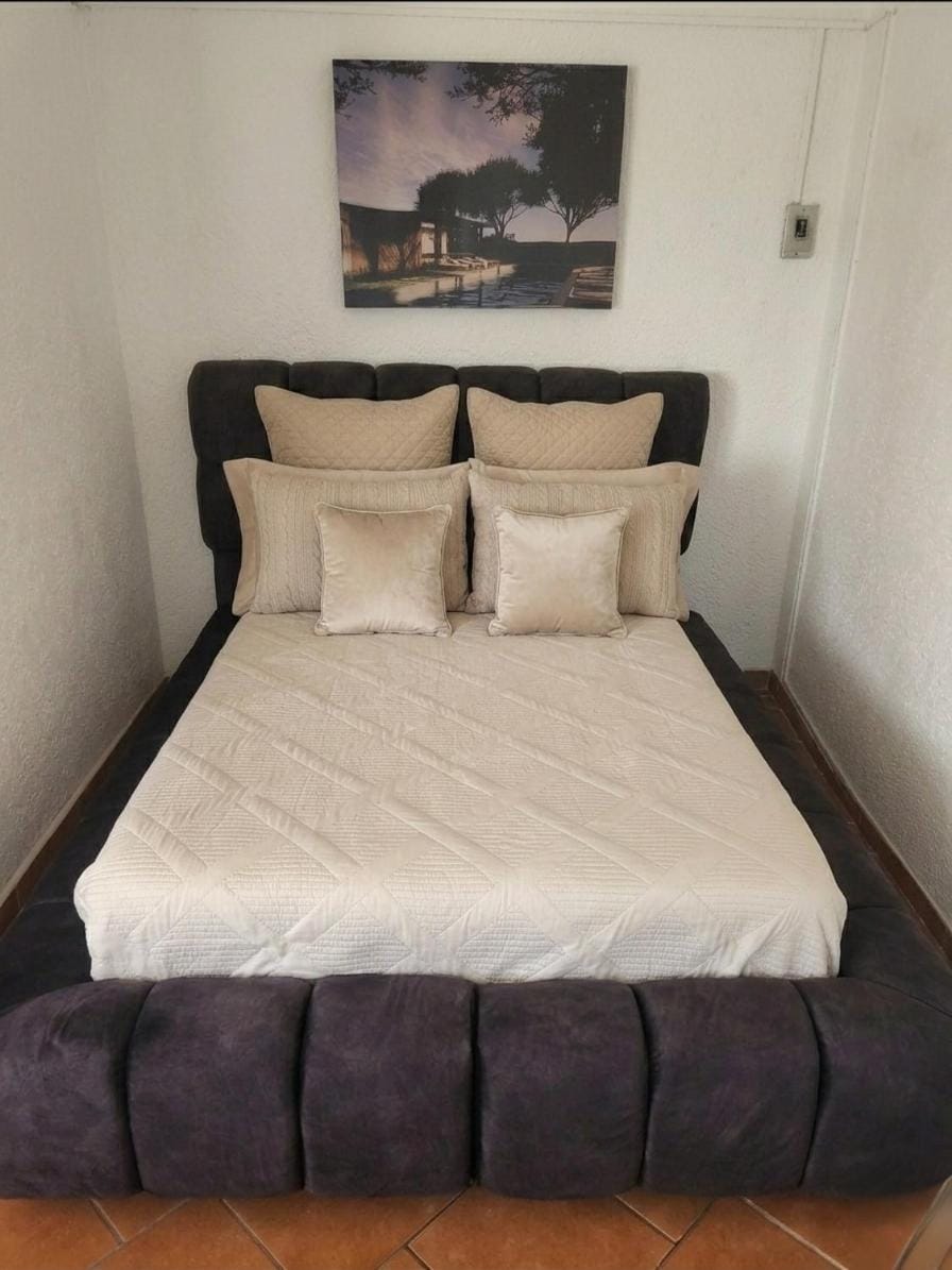 Loft Equipado en Calesa Estancia Corta y Larga Apartment in Santiago de Queretaro