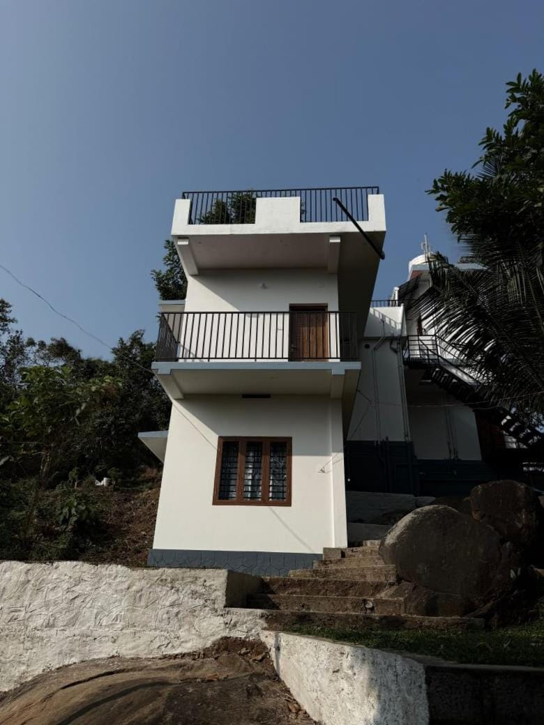 Parudeesa home stay peechi Villa in Kerala