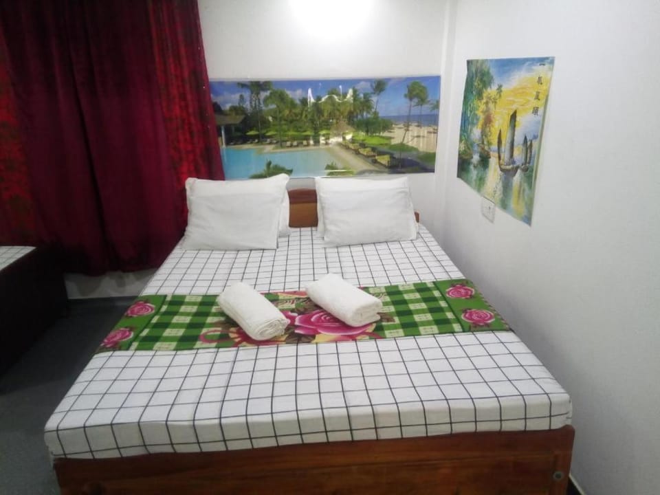 Erandi Holiday Home Bed and Breakfast in Western Province