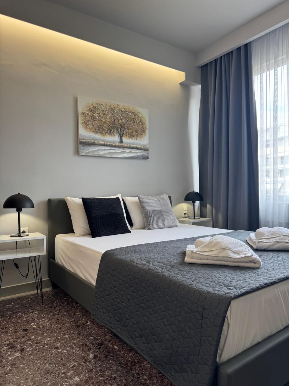 Bed, Photo of the whole room