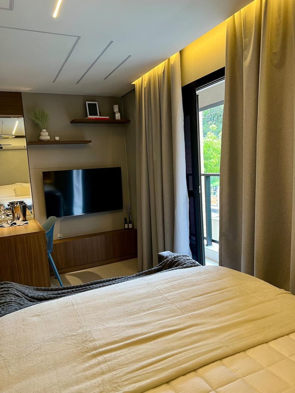 TV and multimedia, Bedroom
