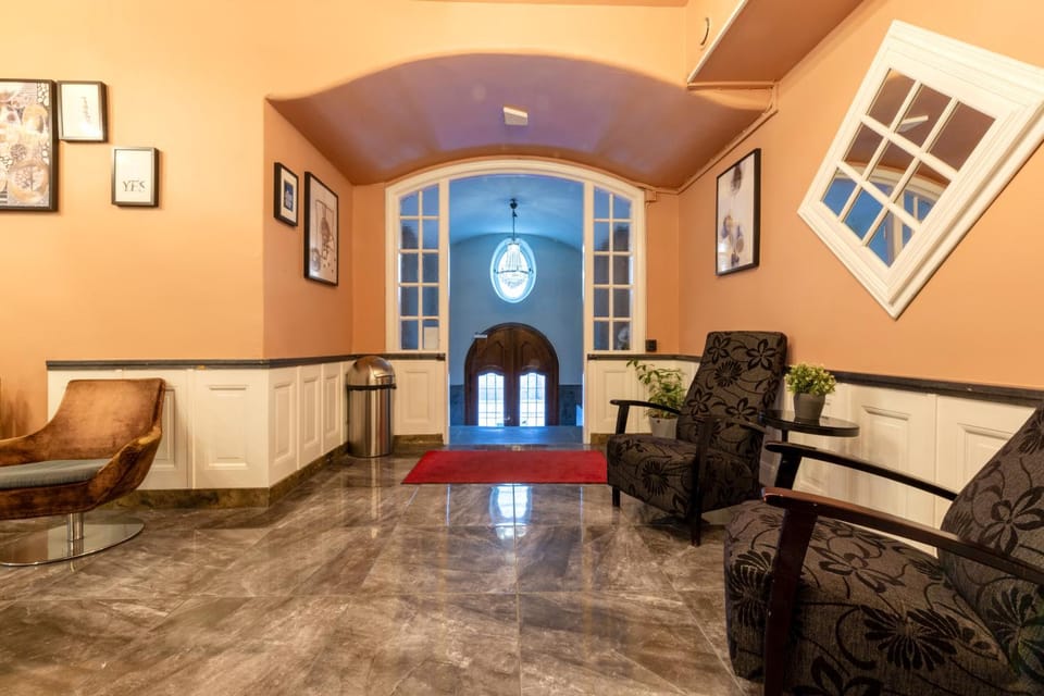 Property building, Lounge or bar