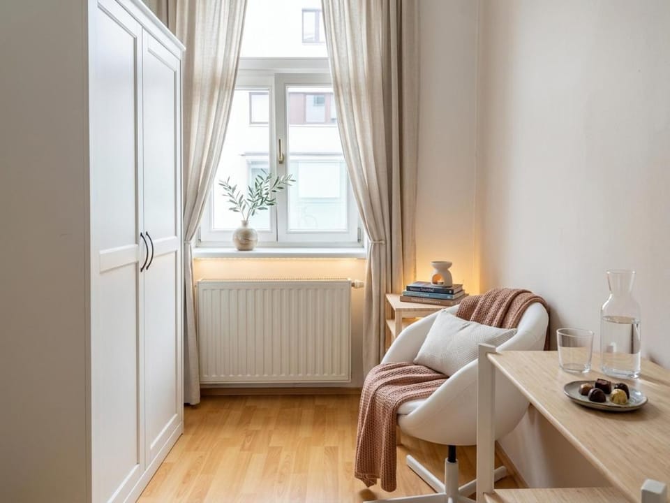 1BR, central, Prater, Schwedenplatz Apartment in Vienna