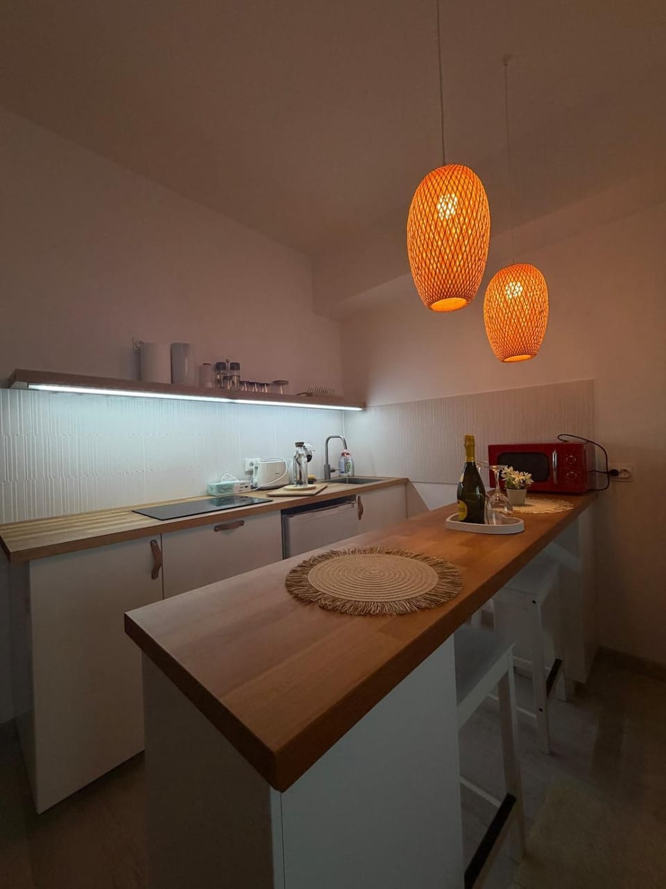 Rin White Hotel Apartment in Bucharest