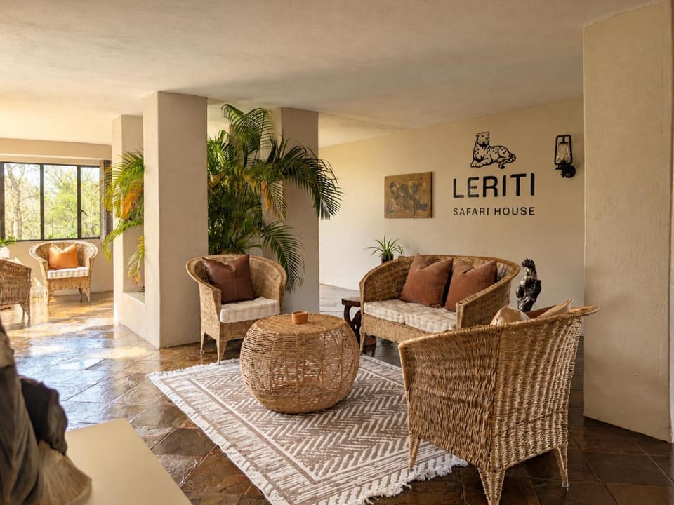 Living room, Lobby or reception, Spa and wellness centre/facilities, Seating area