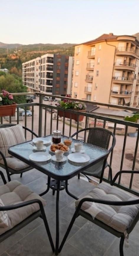 Modern Flat near Biljanini Izvori & Beach Apartment in Ohrid