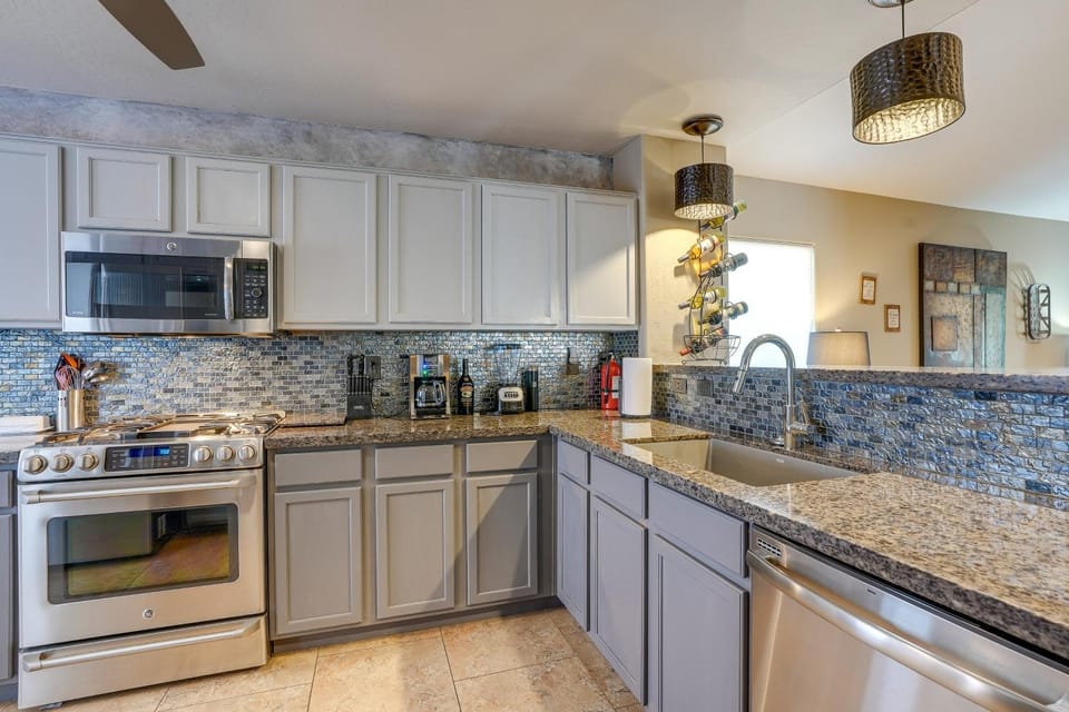 3 Mi to Surprise Stadium! Extended Poolside Stay House in Surprise