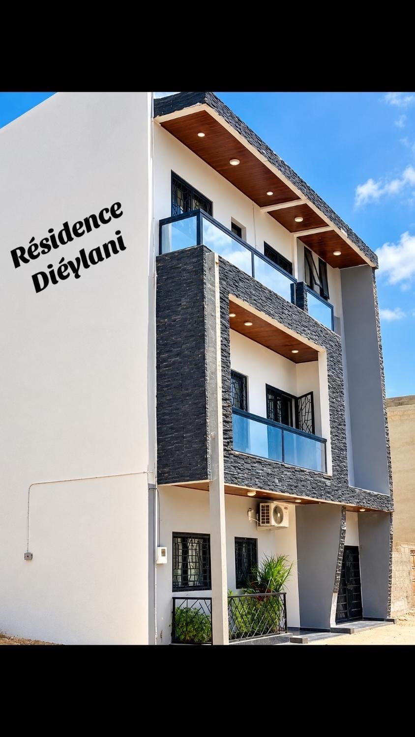 Résidence Dieylani Bed and Breakfast in Dakar Region, Senegal