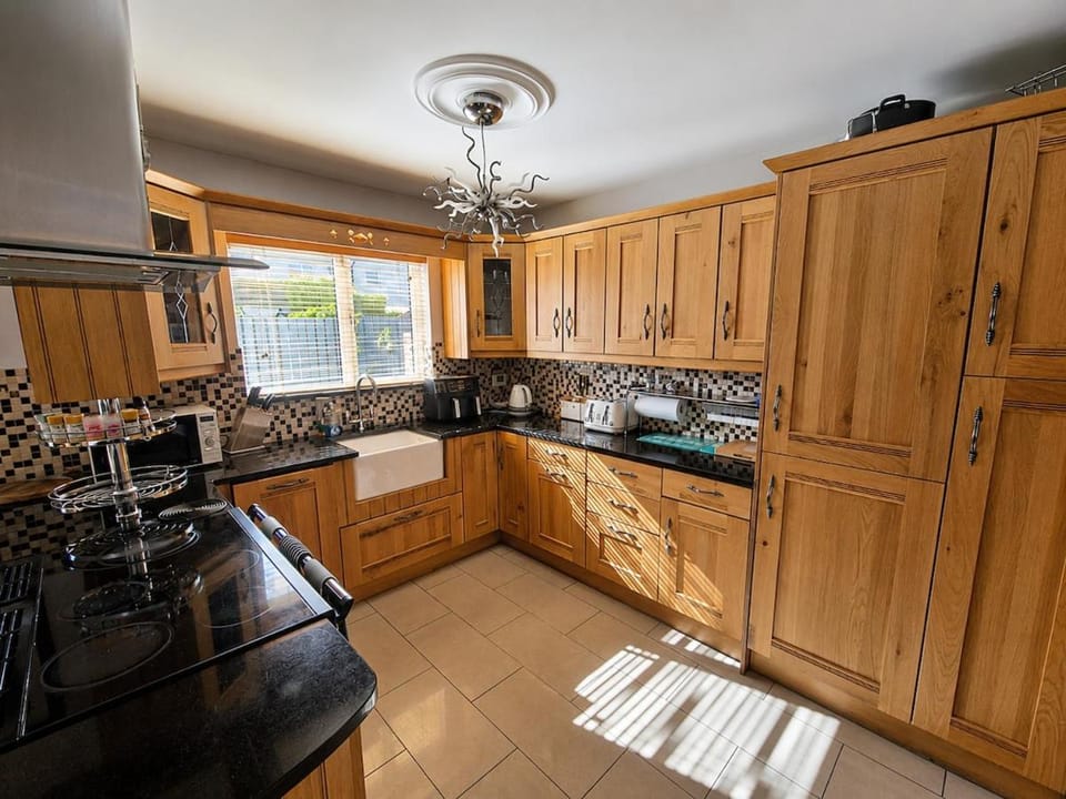 Entire Home with Private Garden & Parking in Kells House in Meath, Co. Meath, Ireland