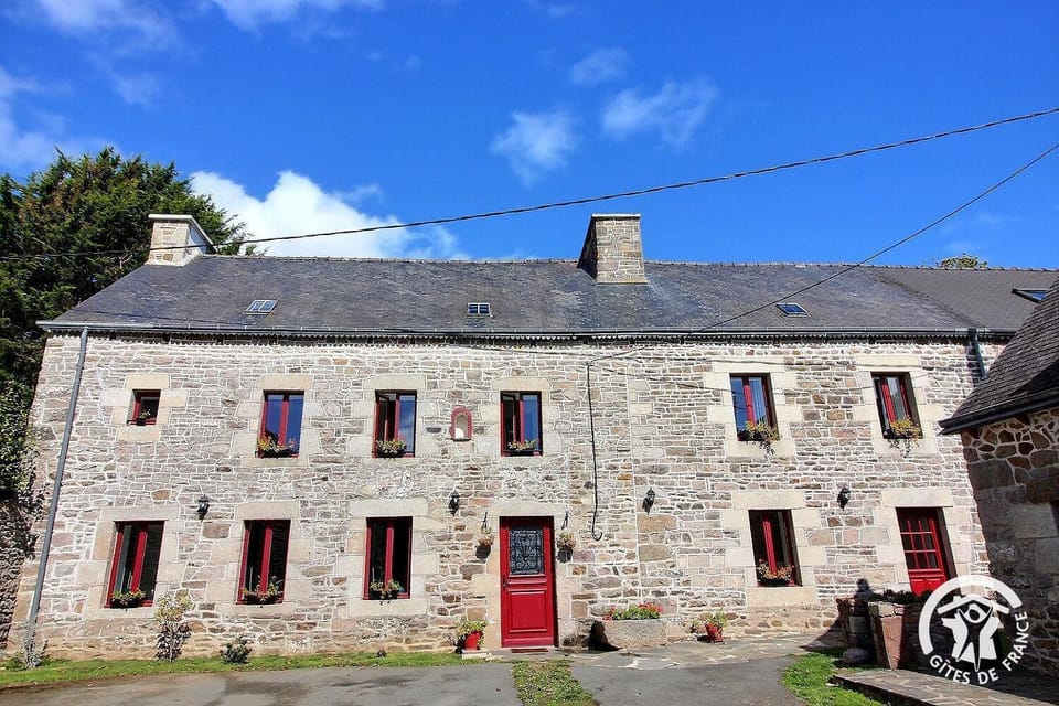 Domaine de valvin Bed and Breakfast in Plouha