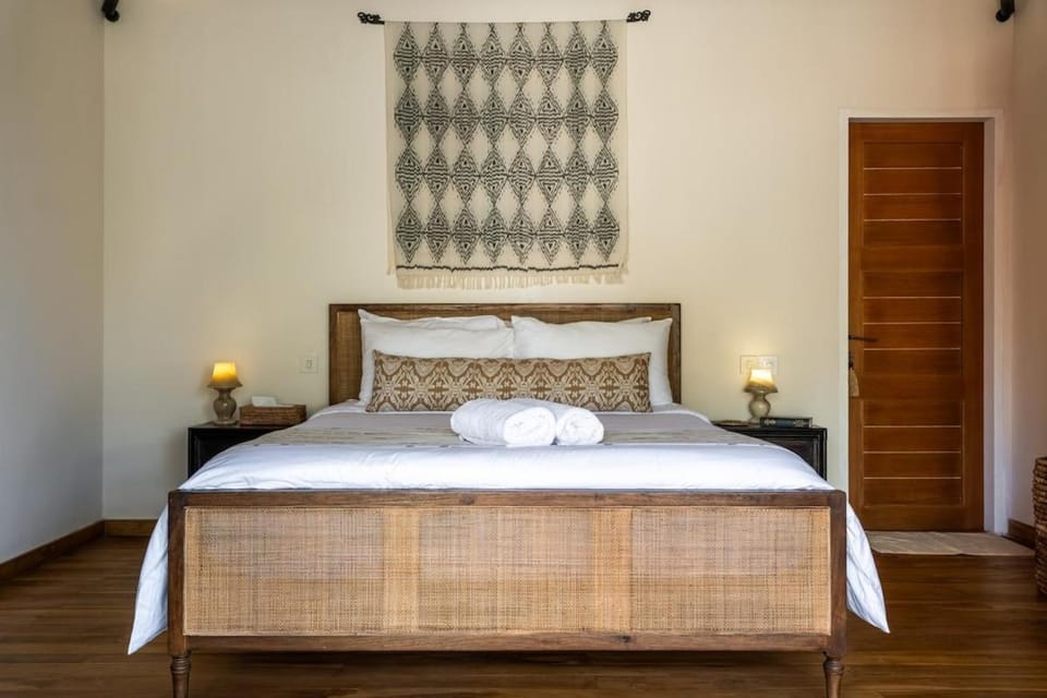 Brand New 3BR Uluwatu Villa with Pool Near Bingin Istana Willy Villa in Bali