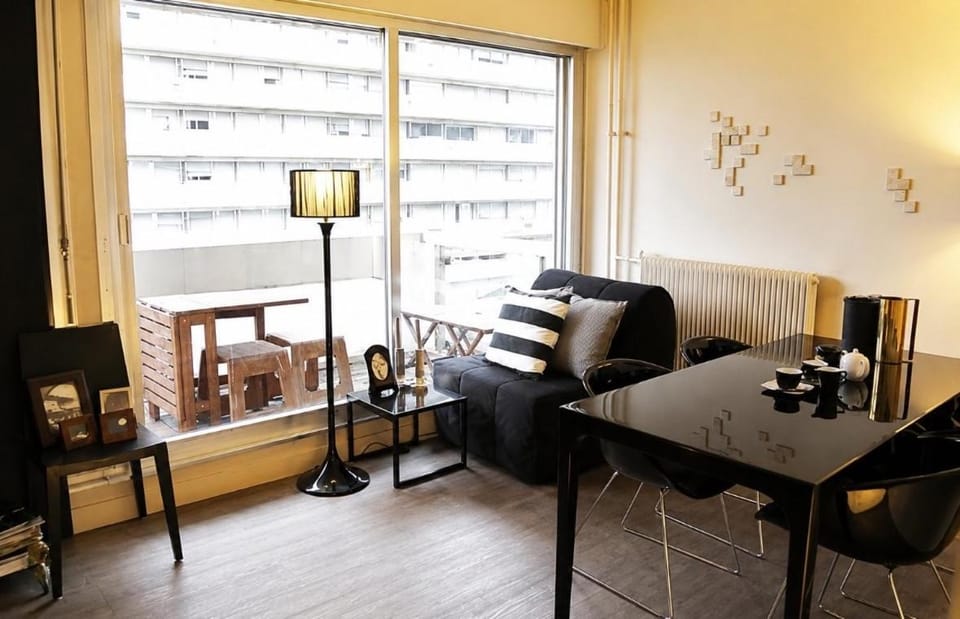 Logement Courbevoie defense Apartment in Puteaux