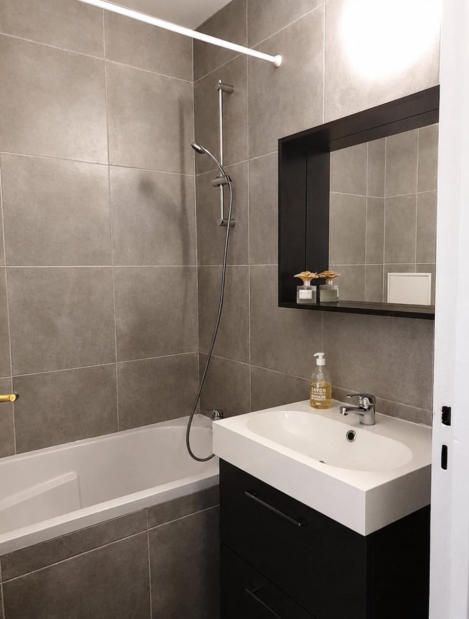 Logement Courbevoie defense Apartment in Puteaux
