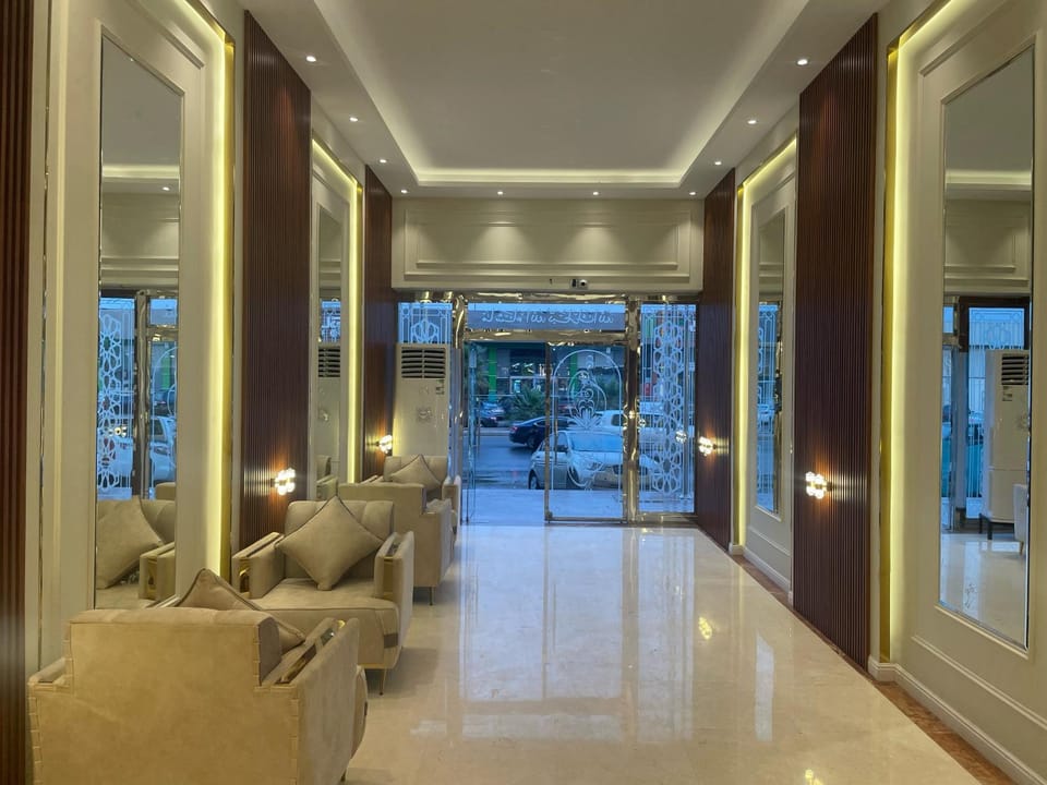 Facade/entrance, Lobby or reception