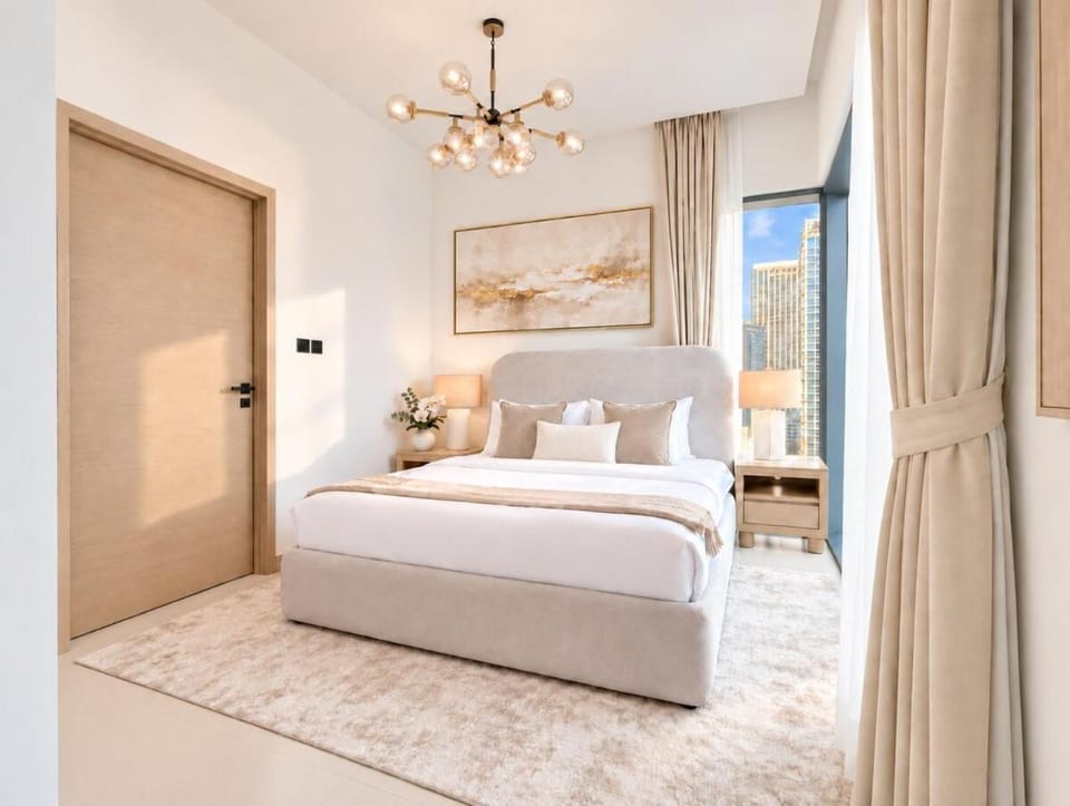 Stylish 1 Bedroom Balcony & Views l Vida Marina Apartment in Dubai