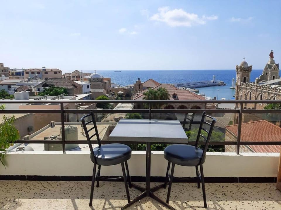 La Marina Batroun Old Souk Apartment in Africa