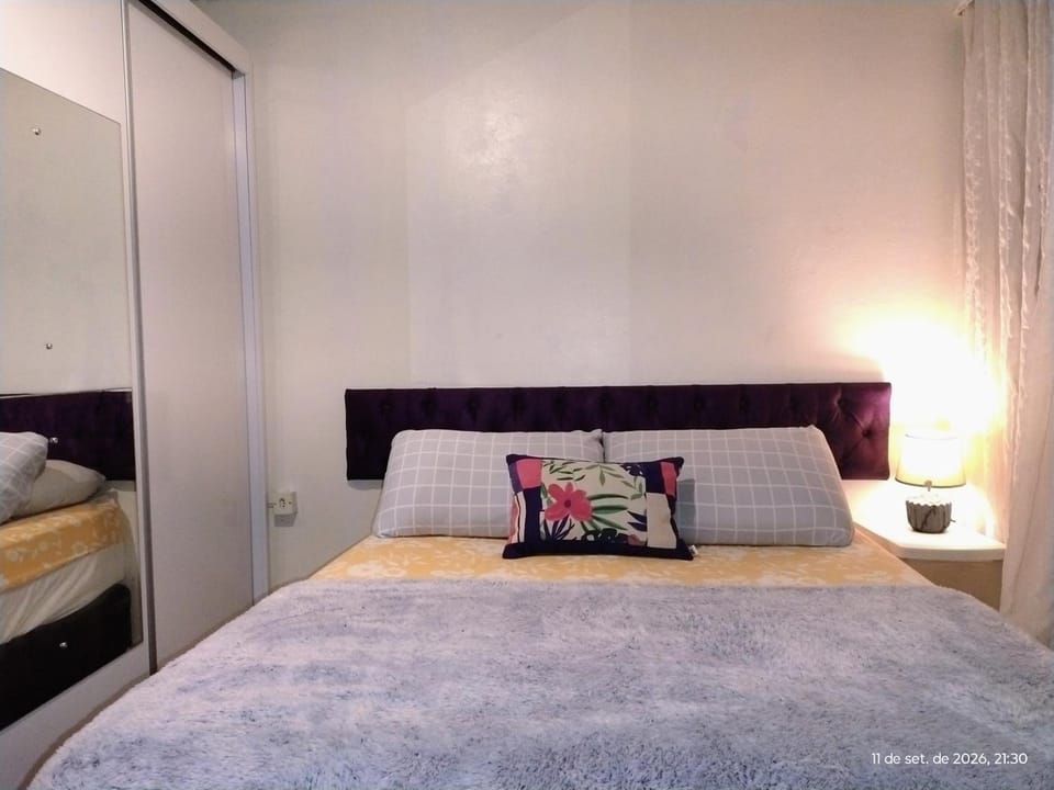 Quarto Aurora Vacation rental in Porto Alegre