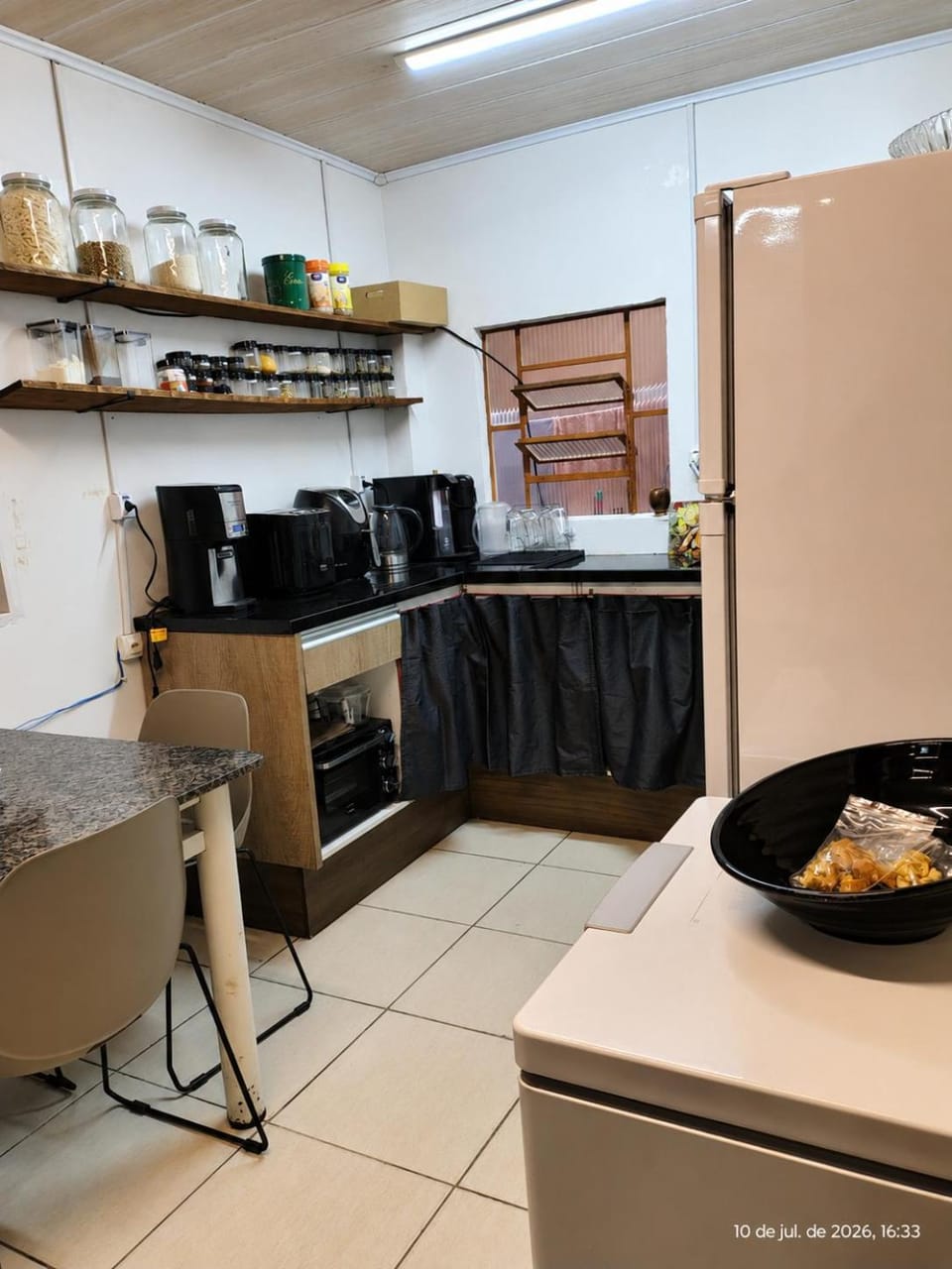 Quarto Aurora Vacation rental in Porto Alegre
