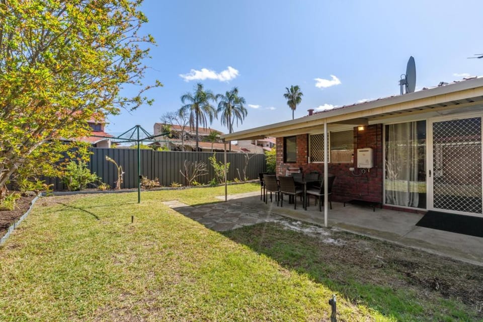 Garden, pet friendly, pet friendly
