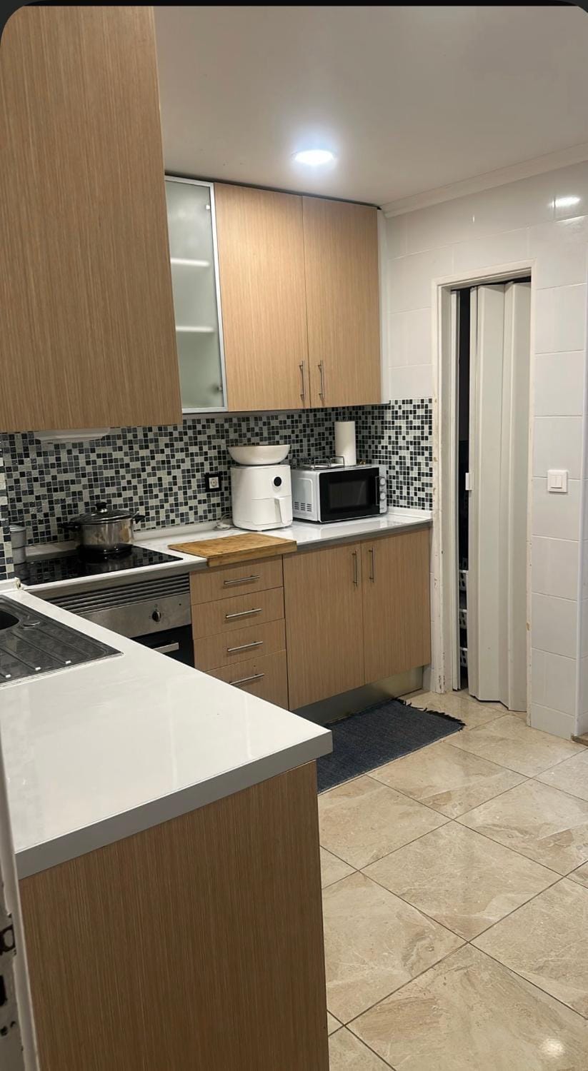 Suite em apartamento compartilhado Campground/ 
RV Resort in Lisbon District