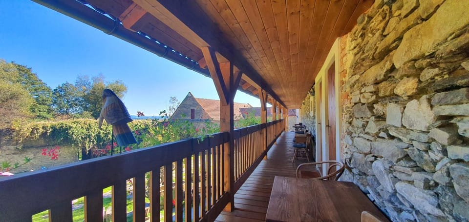 Balcony/Terrace, Balcony/Terrace