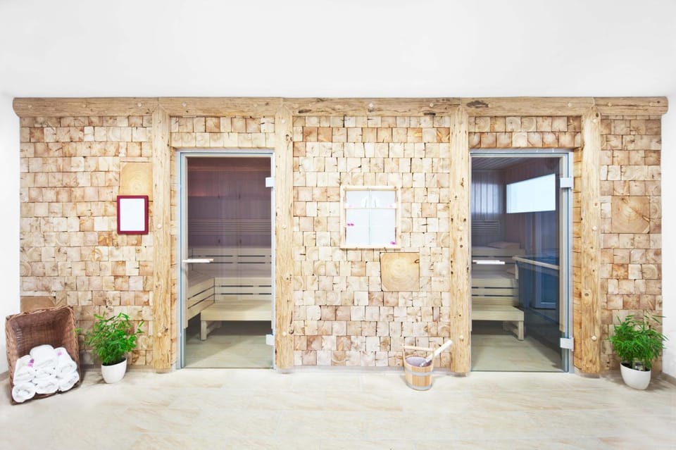 Sauna, Spa and wellness centre/facilities