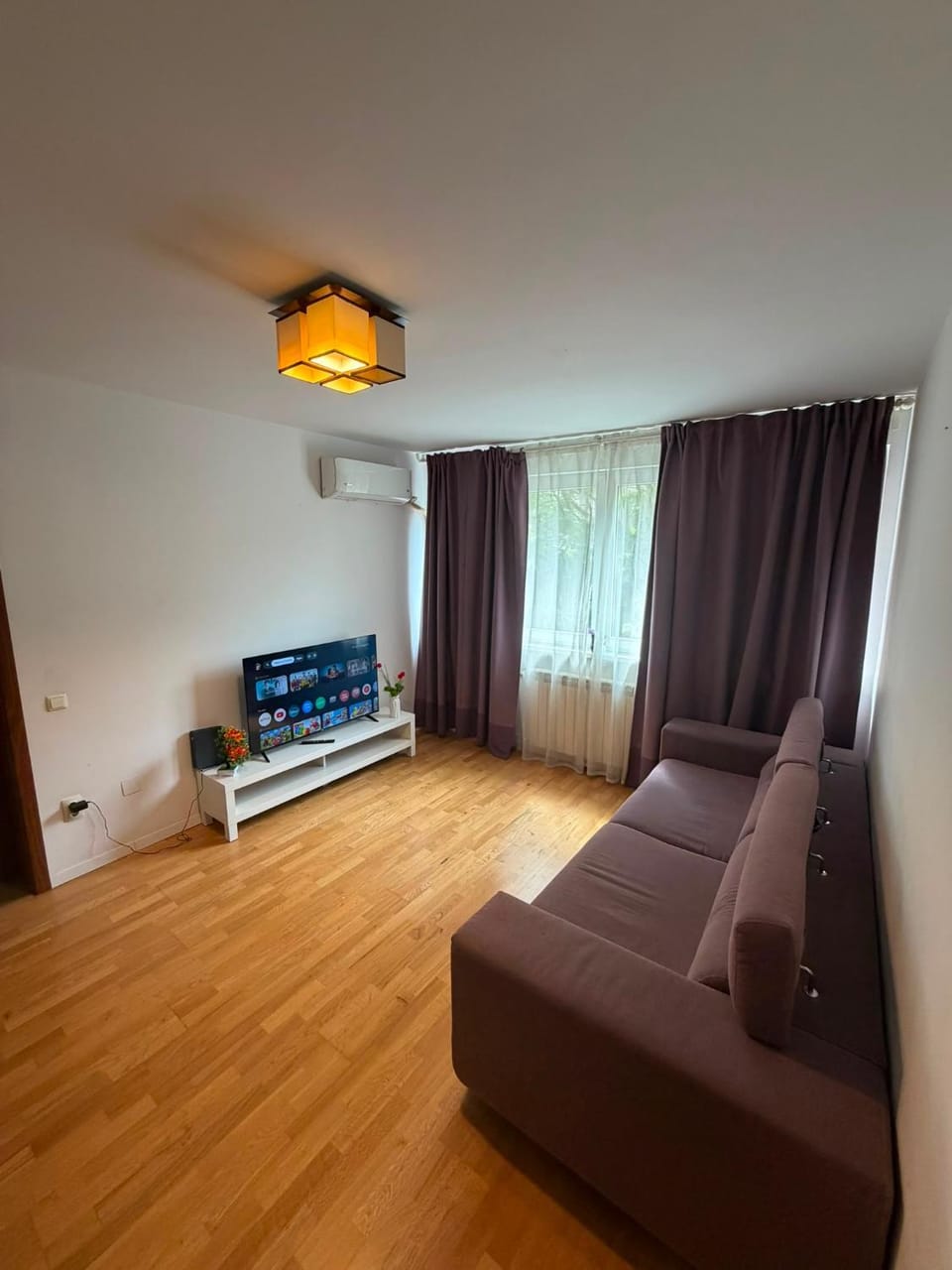 ultracentral apartment for 6 people Apartment in Bucharest