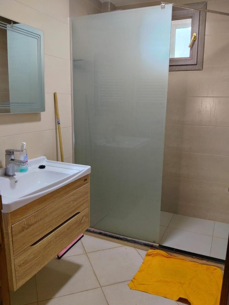 Appartement f4 Apartment in Algiers [El Djazaïr]