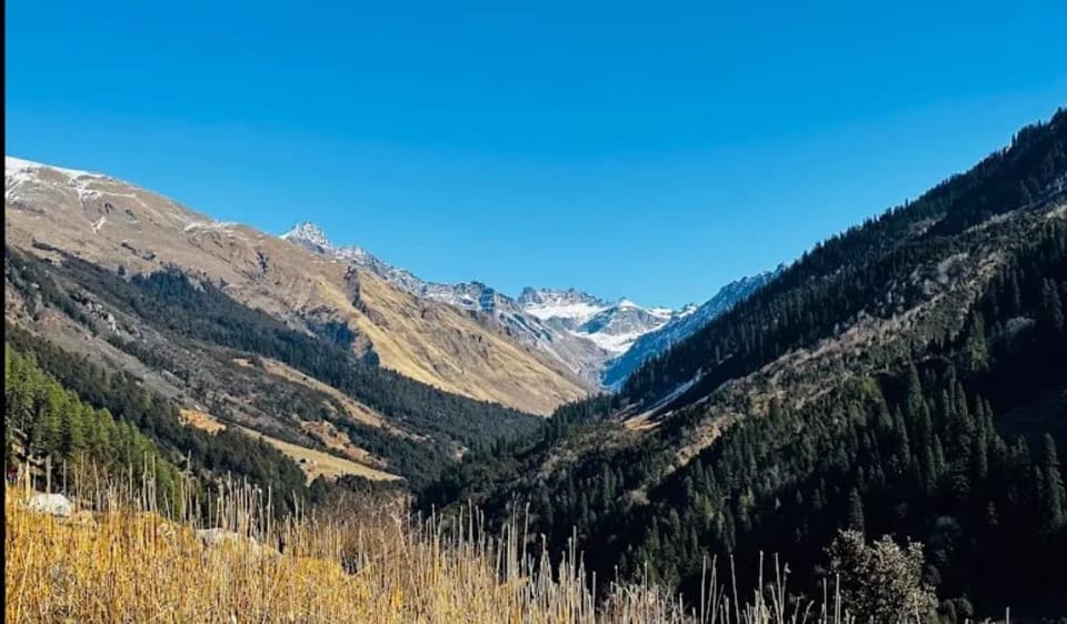 Nearby landmark, Natural landscape, Mountain view