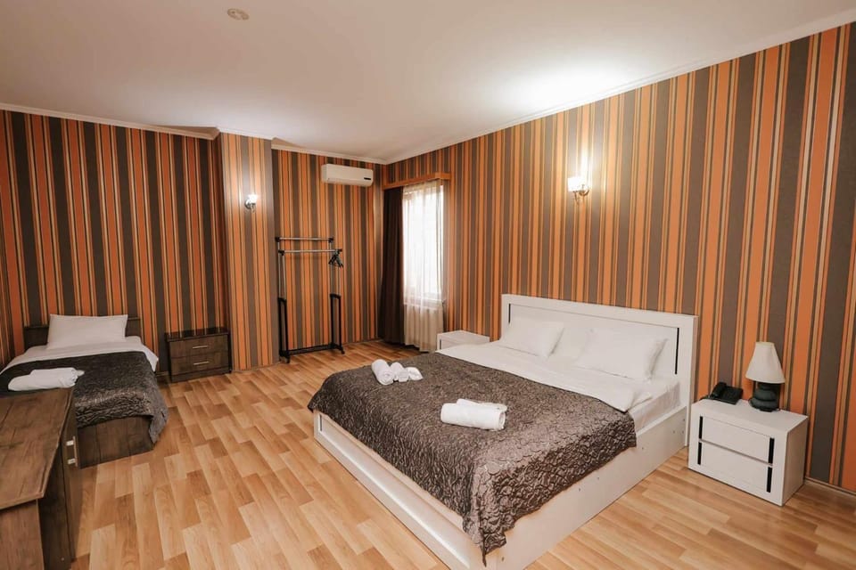 Bed, Living room, Bedroom