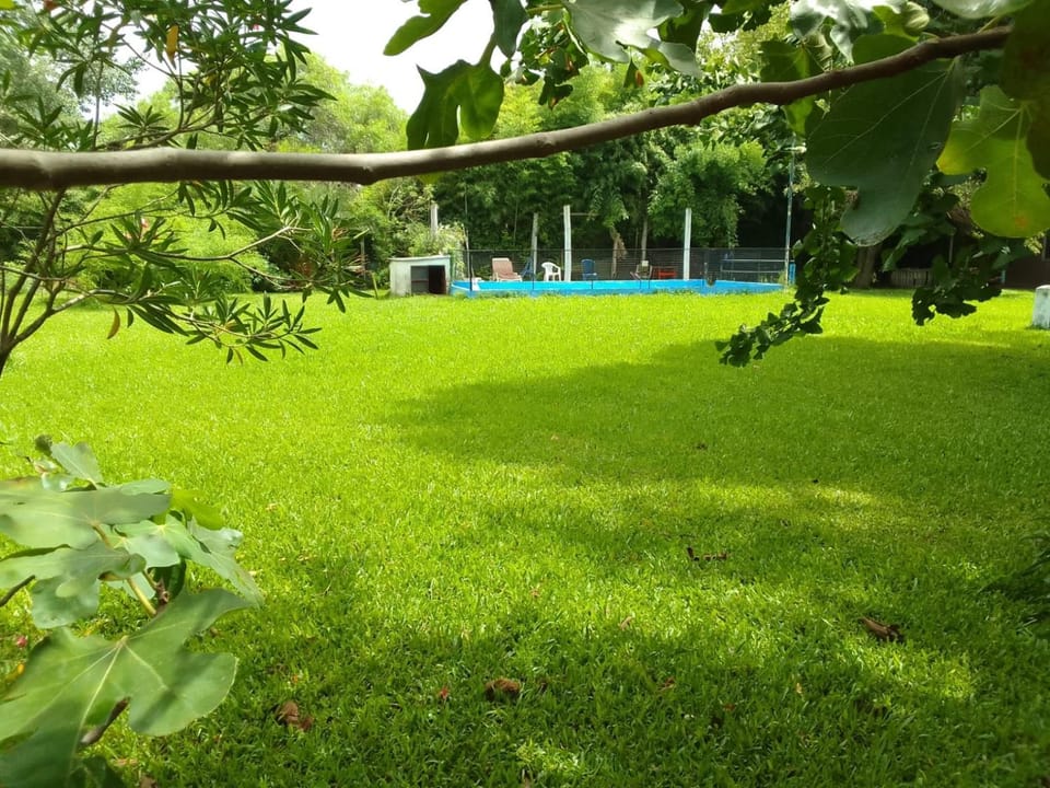 Hermosa Casa Quinta 5000m2 de parque !! House in Buenos Aires Province
