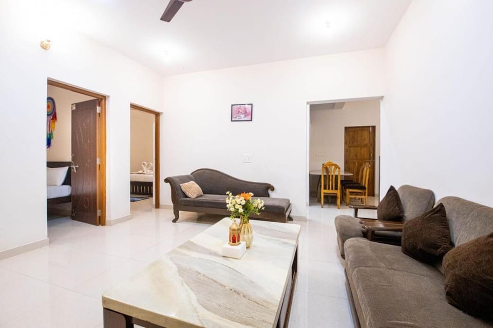 Living room, Seating area, Dining area, Pool view, Pool view