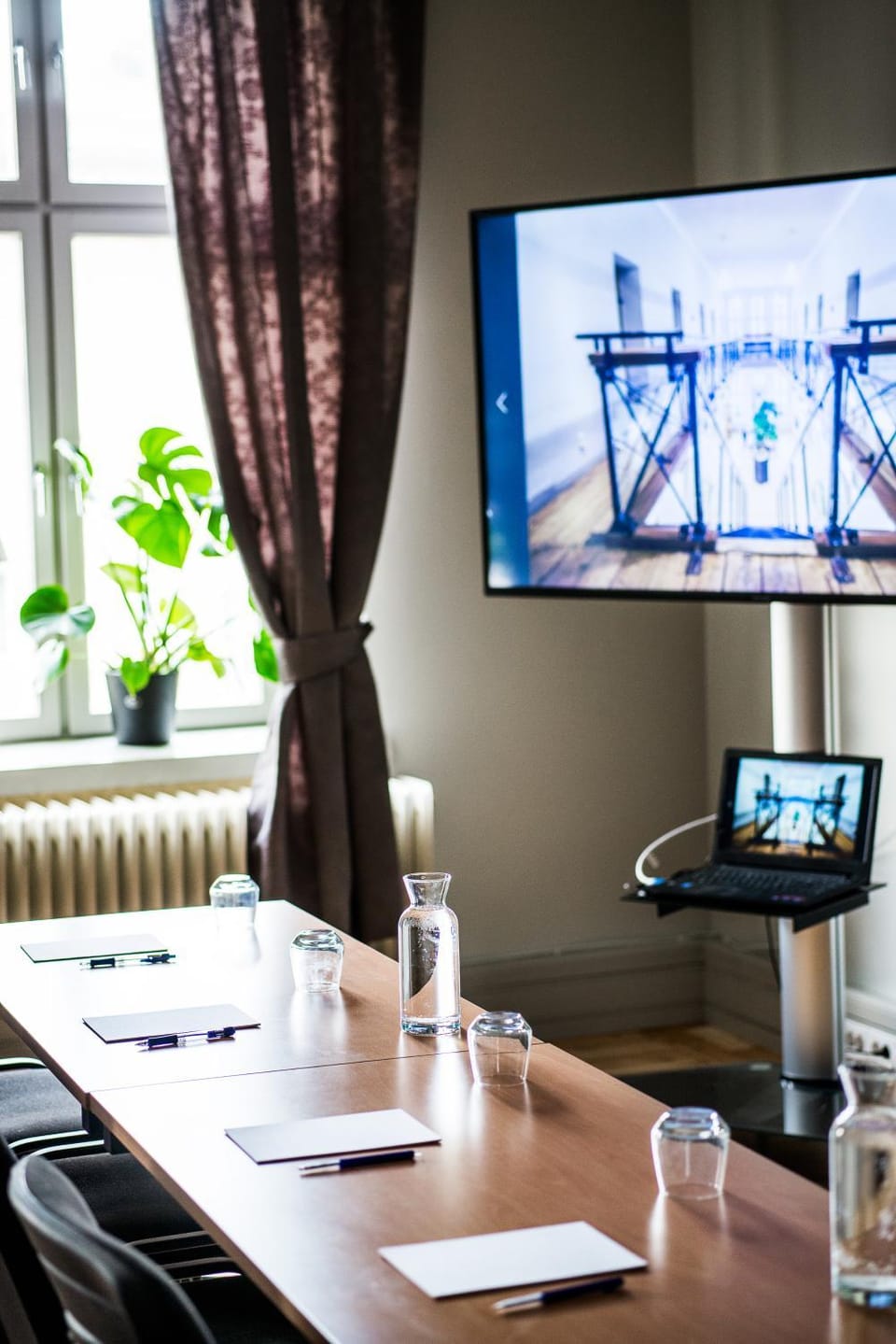 TV and multimedia, Meeting/conference room