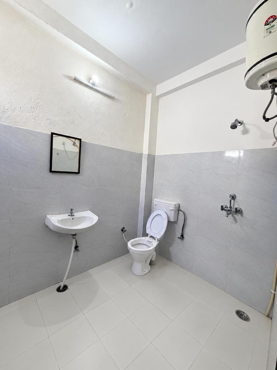 Radha Krishna Nest Apartment in Rishikesh