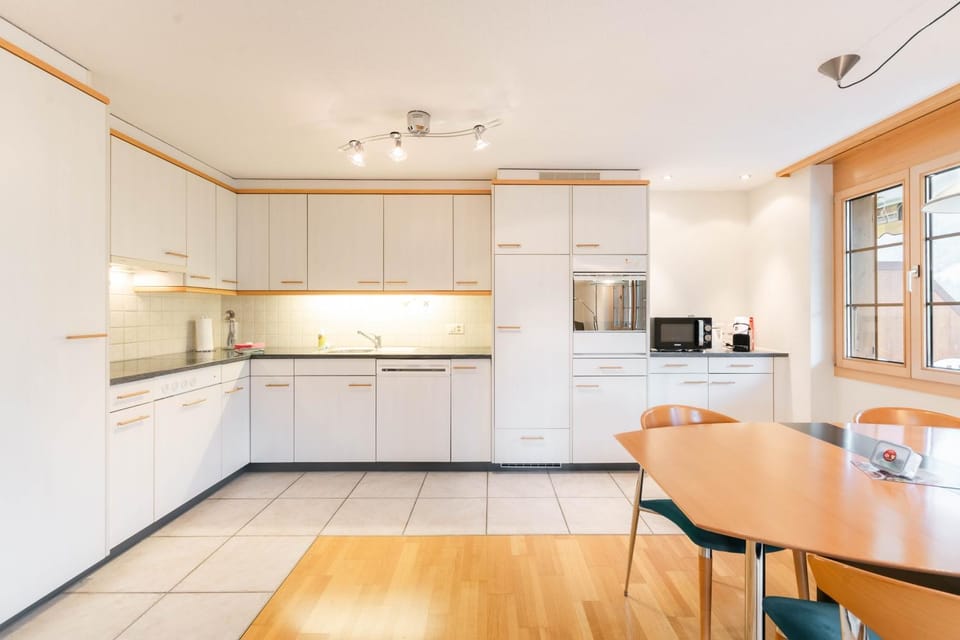 Kitchen or kitchenette, Dining area, dishwasher, oven, stove