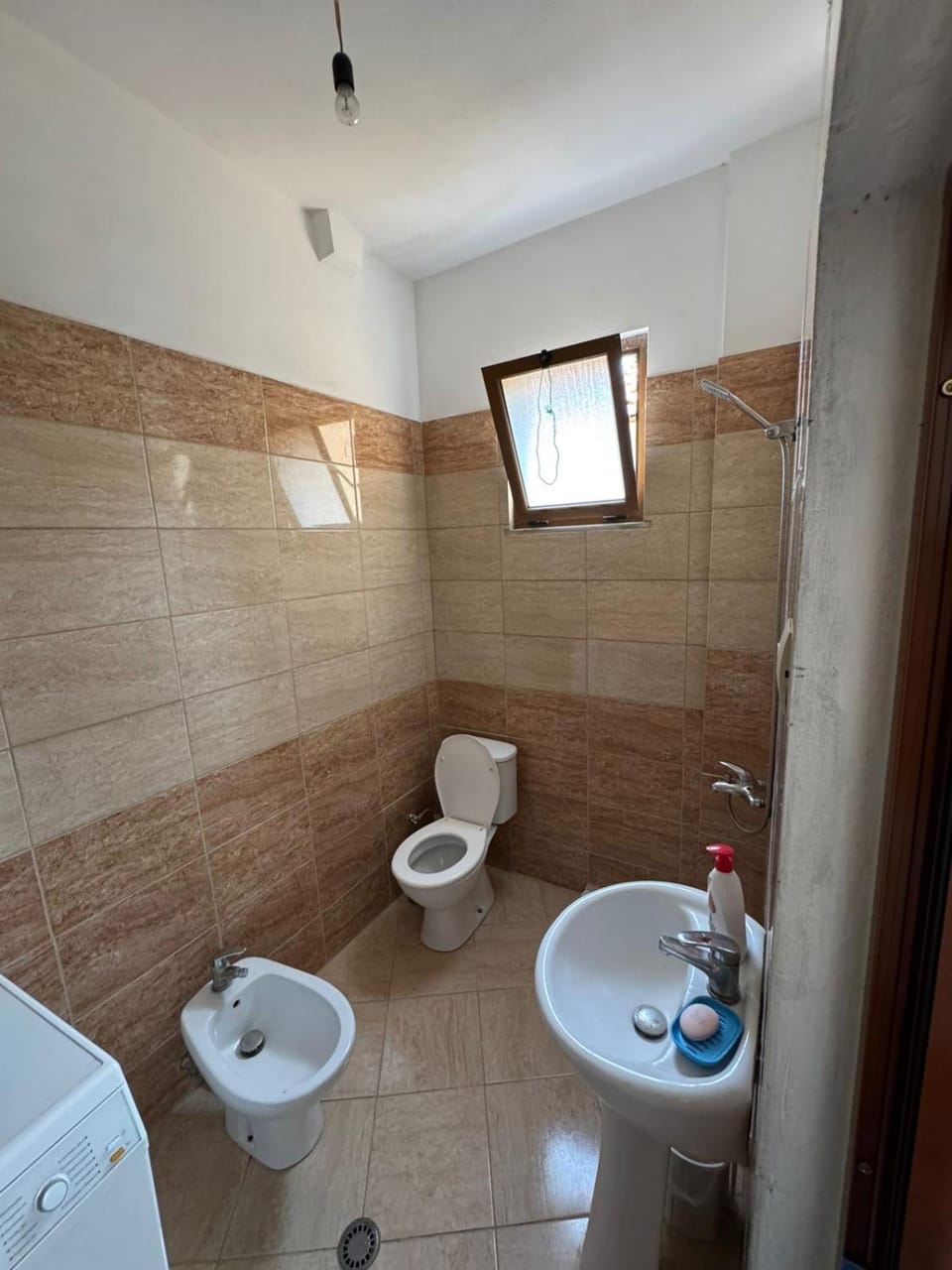 Comfort Apartment Wi-Fi Parking Apartment in Tirana