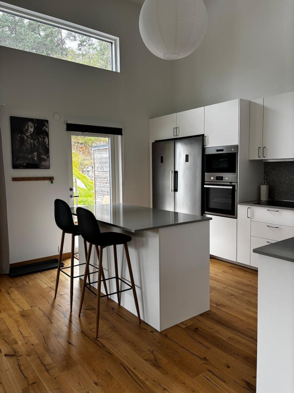 Kitchen or kitchenette, Dining area, dishwasher, stove