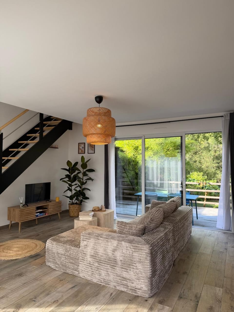 Casa Flora - Erdre Riverfront - 3 bedrooms House in Carquefou