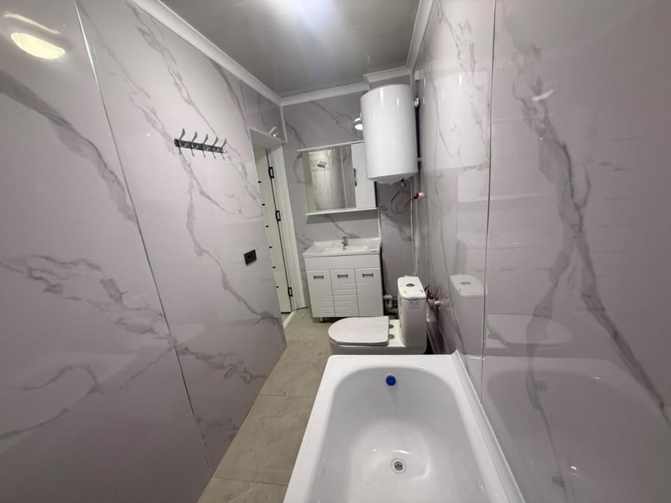 Ош Халал Хостел Hostel in Europe