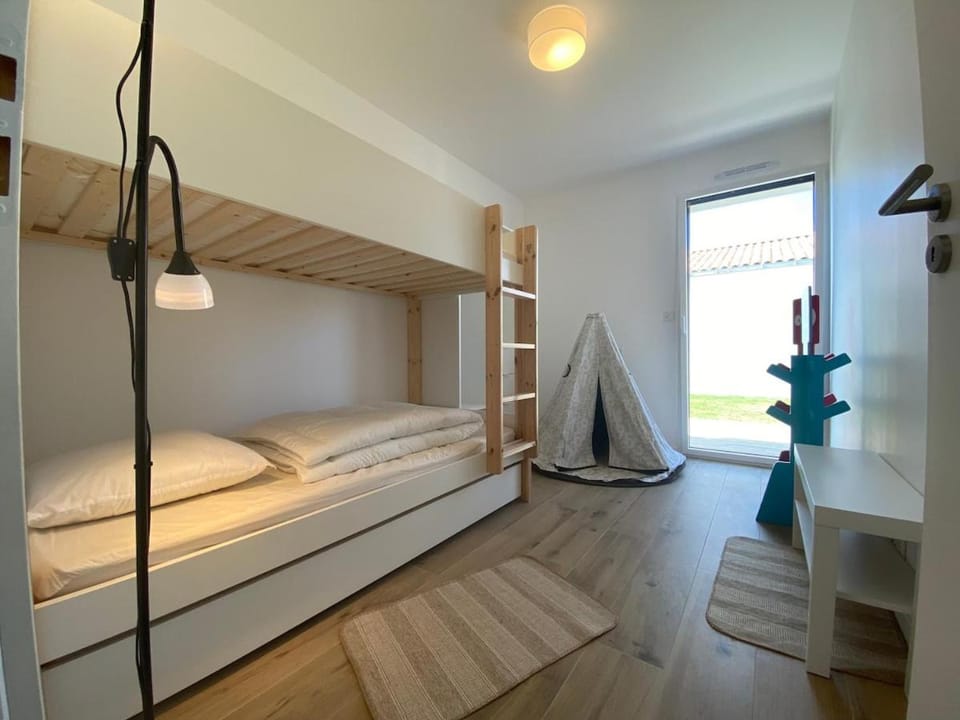 Plus d'infos en tapant Le Clapotis 44 - Spa privatif, plages, Préfailles House in La Plaine-sur-Mer