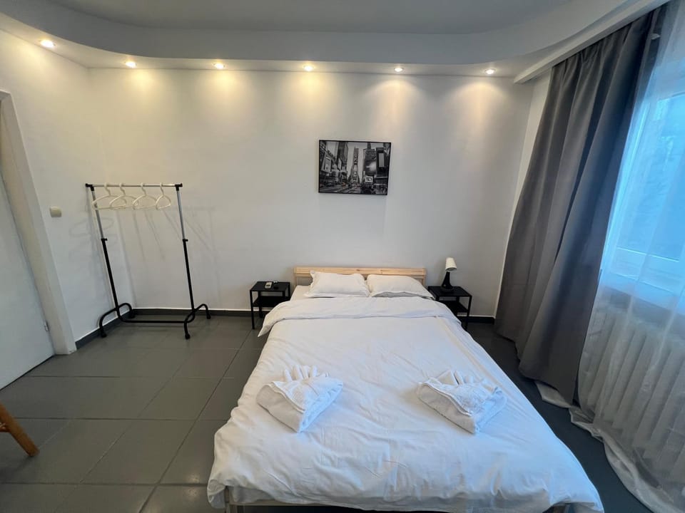 Beautiful quiet stay in city center Apartment in Bucharest