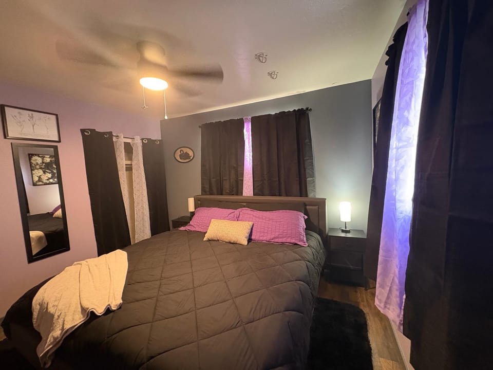Bed, Bedroom