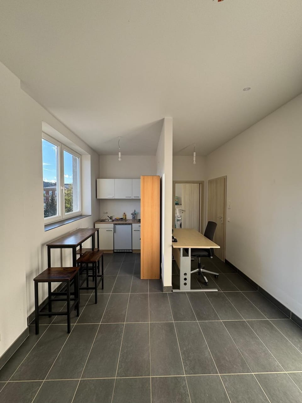 Kitchen or kitchenette, Dining area, oven, pet friendly