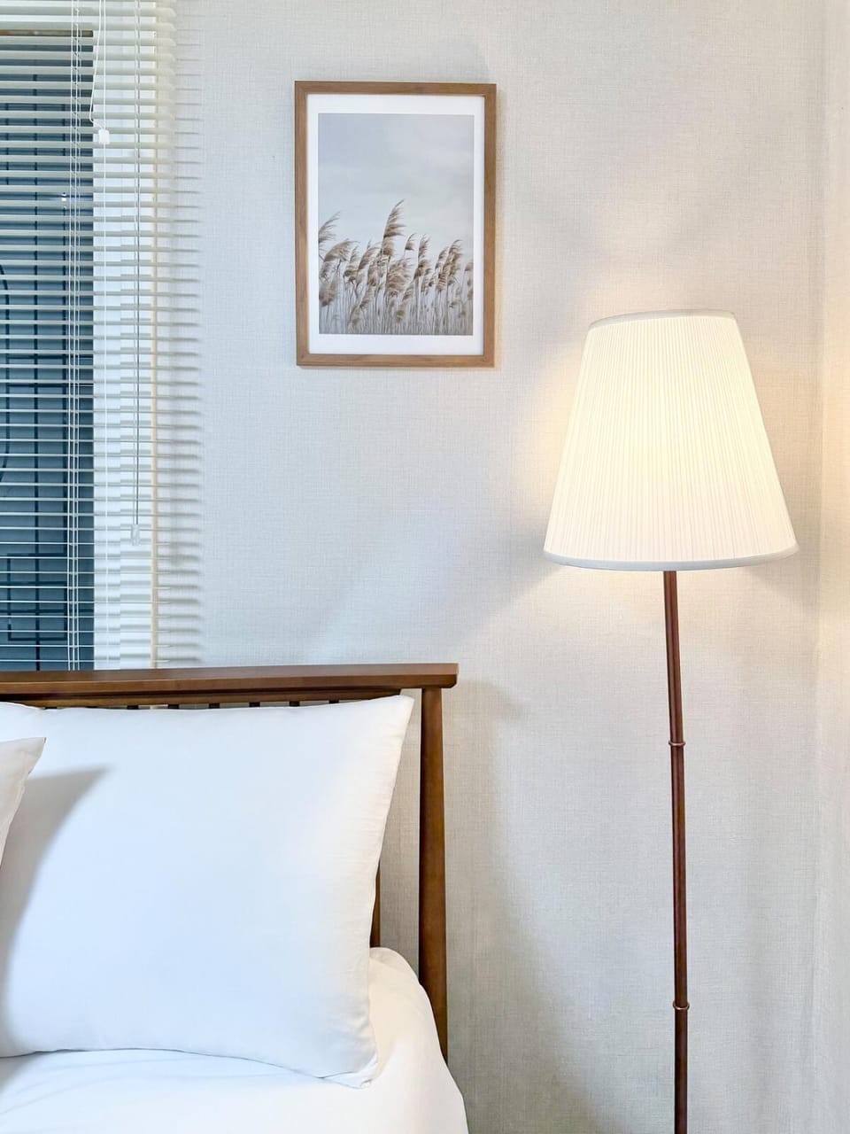 Bed, Bedroom, Parking, air conditioner