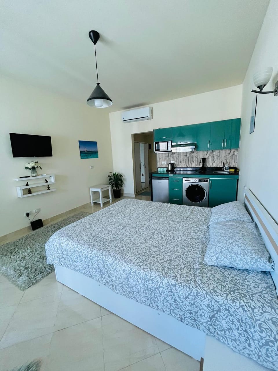 A beautiful chalet with a stunning sea view and a peaceful Apartment in Hurghada