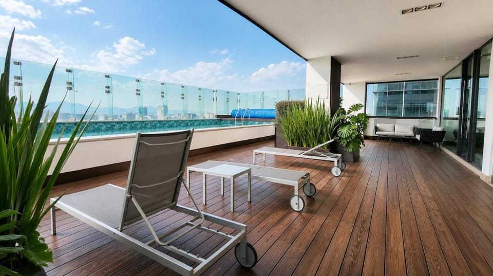 3BR for 12 Polanco Pool, Gym Antara Carso House in Mexico City