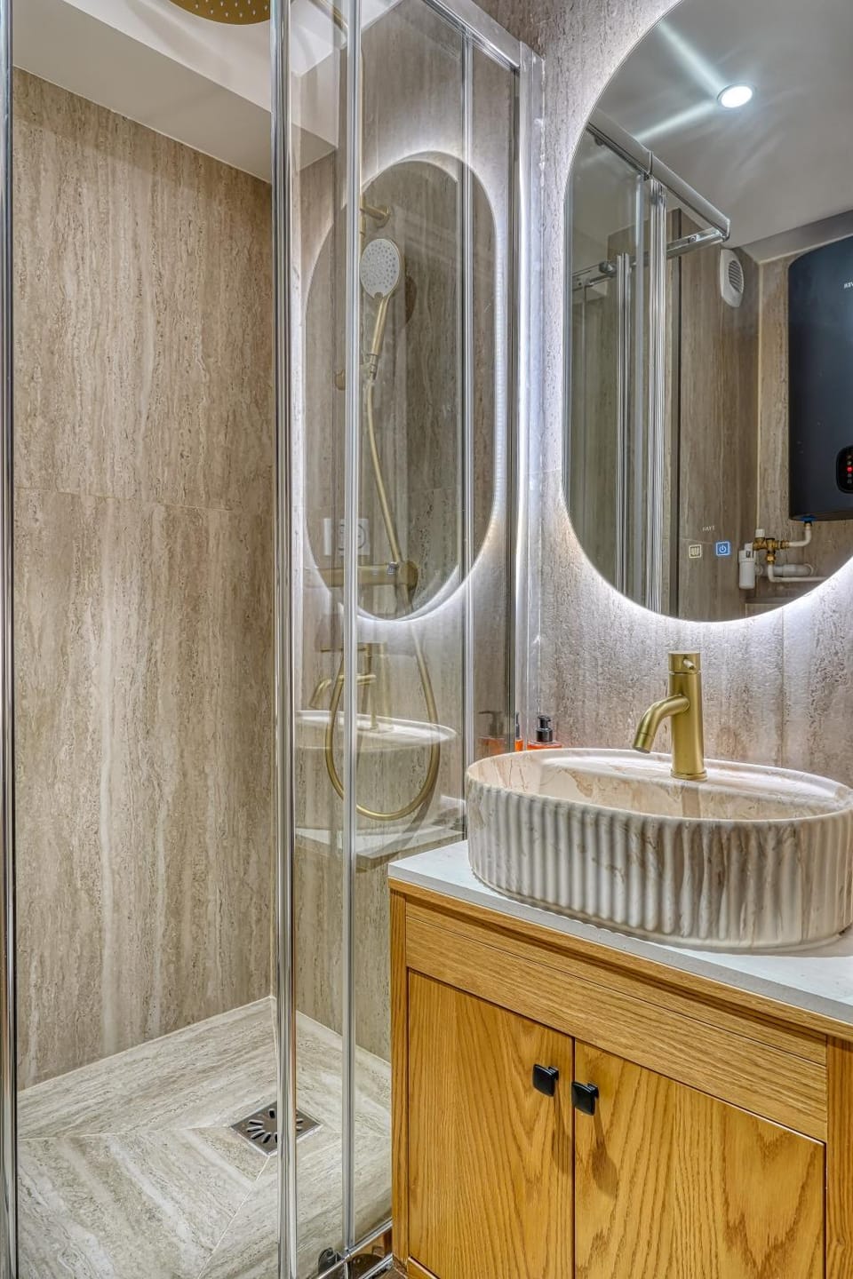 Homestay Inn Studio Arena la Defense Apartment in Courbevoie